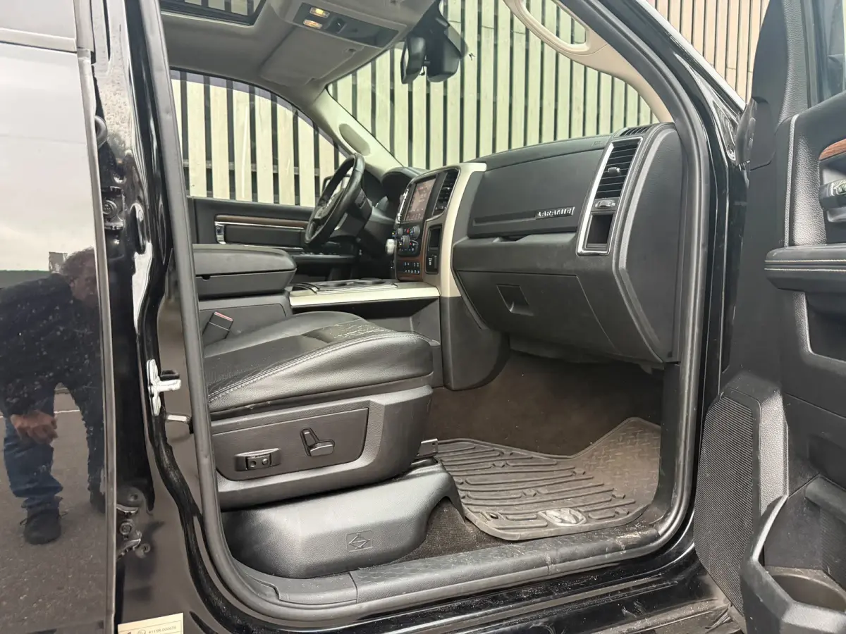 1500 5.7 V8 LARAMIE / LPG / Lage bijtelling