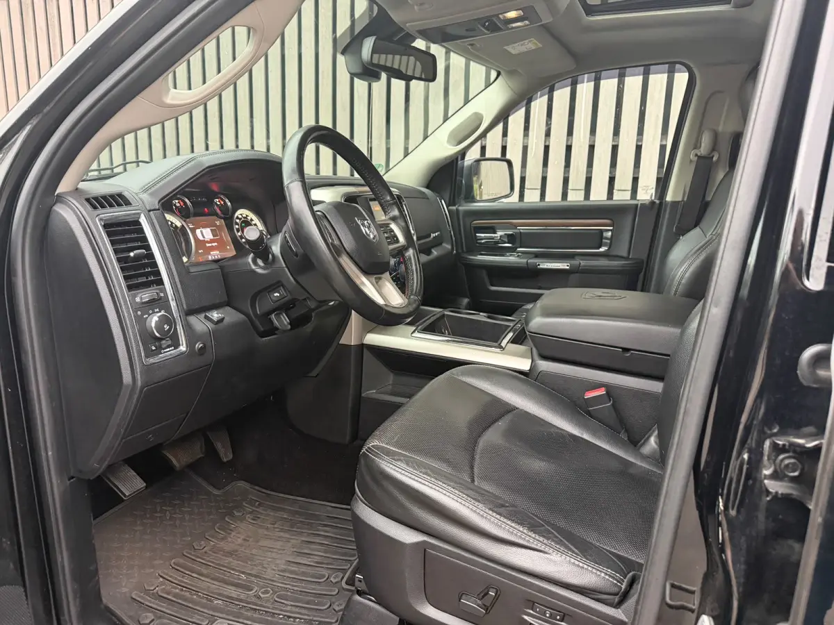 1500 5.7 V8 LARAMIE / LPG / Lage bijtelling