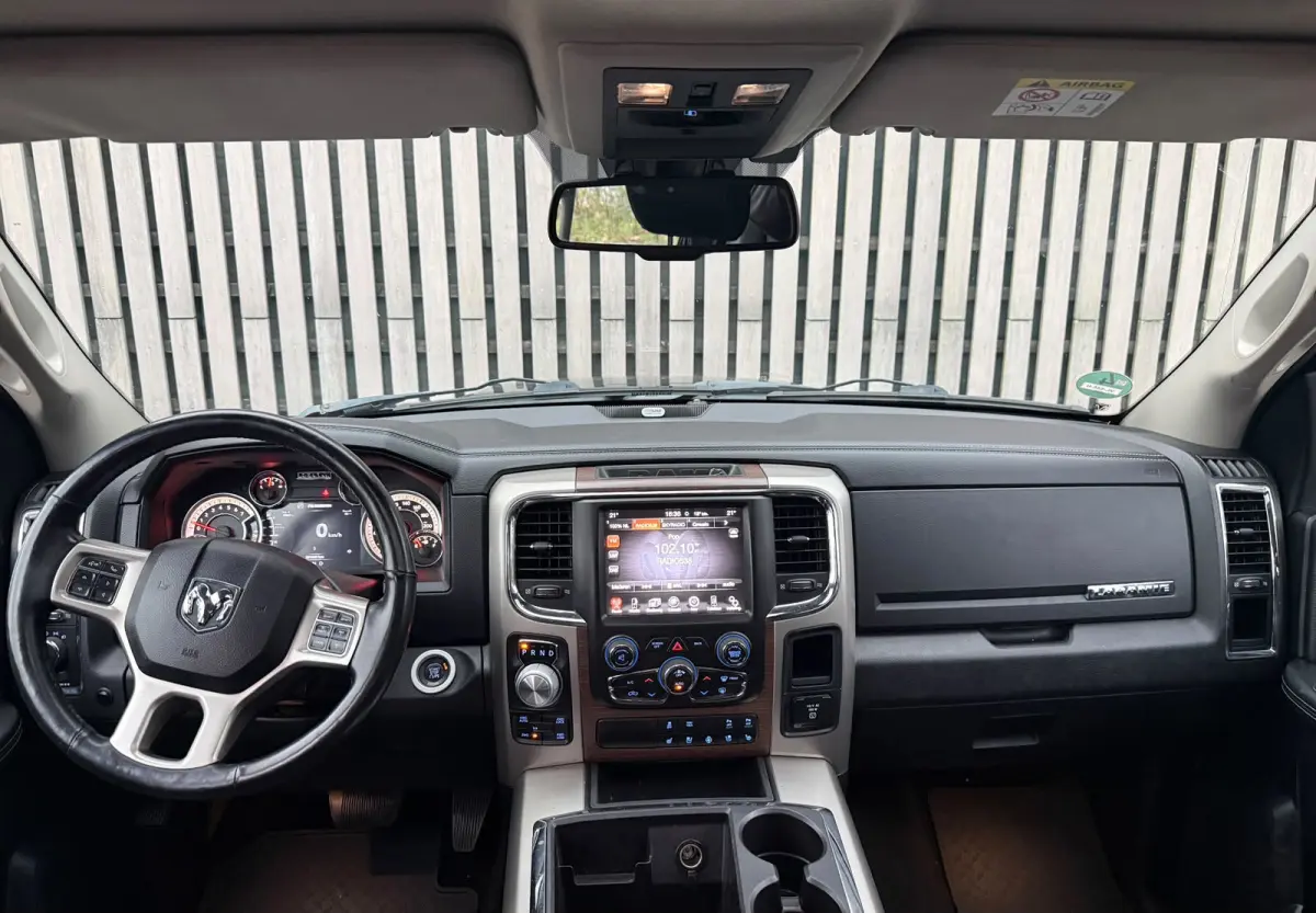 1500 5.7 V8 LARAMIE / LPG / Lage bijtelling
