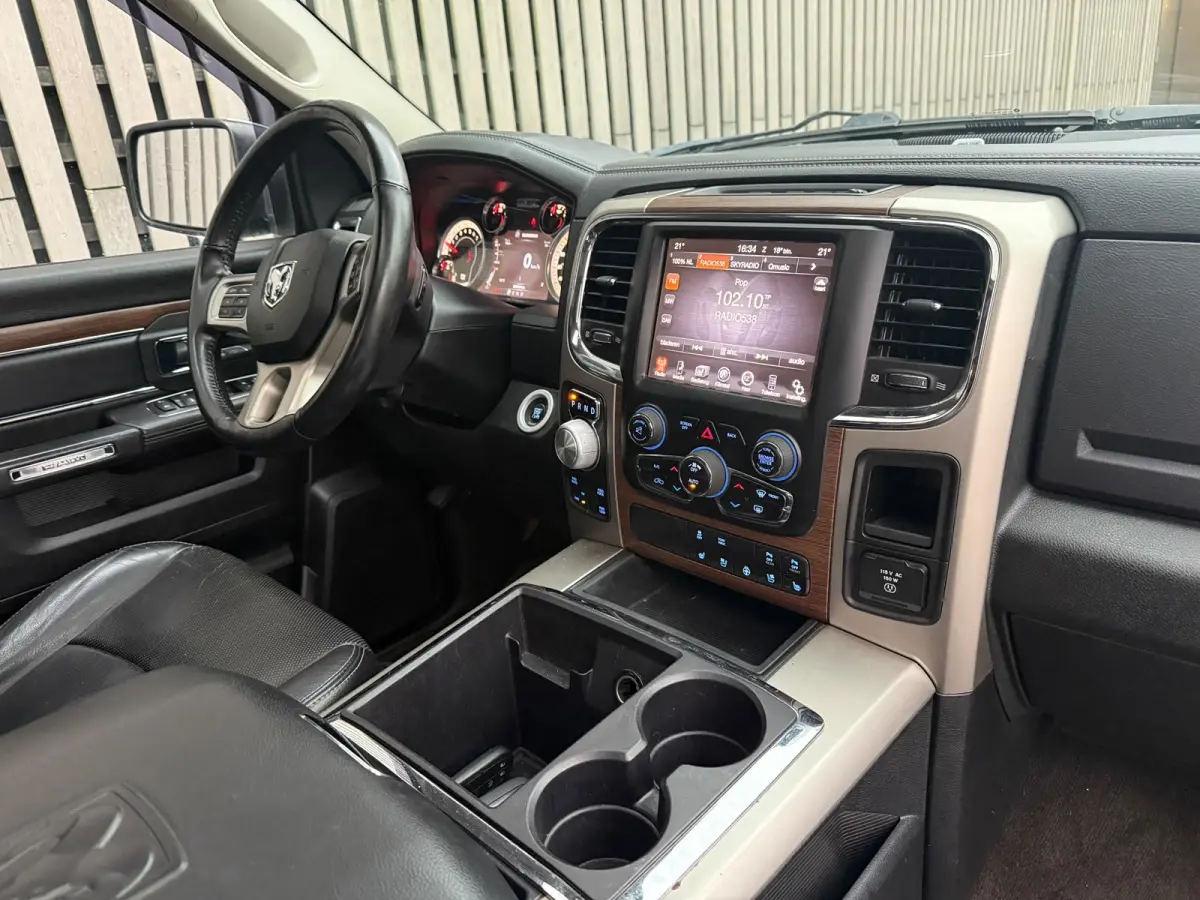 1500 5.7 V8 LARAMIE / LPG / Lage bijtelling