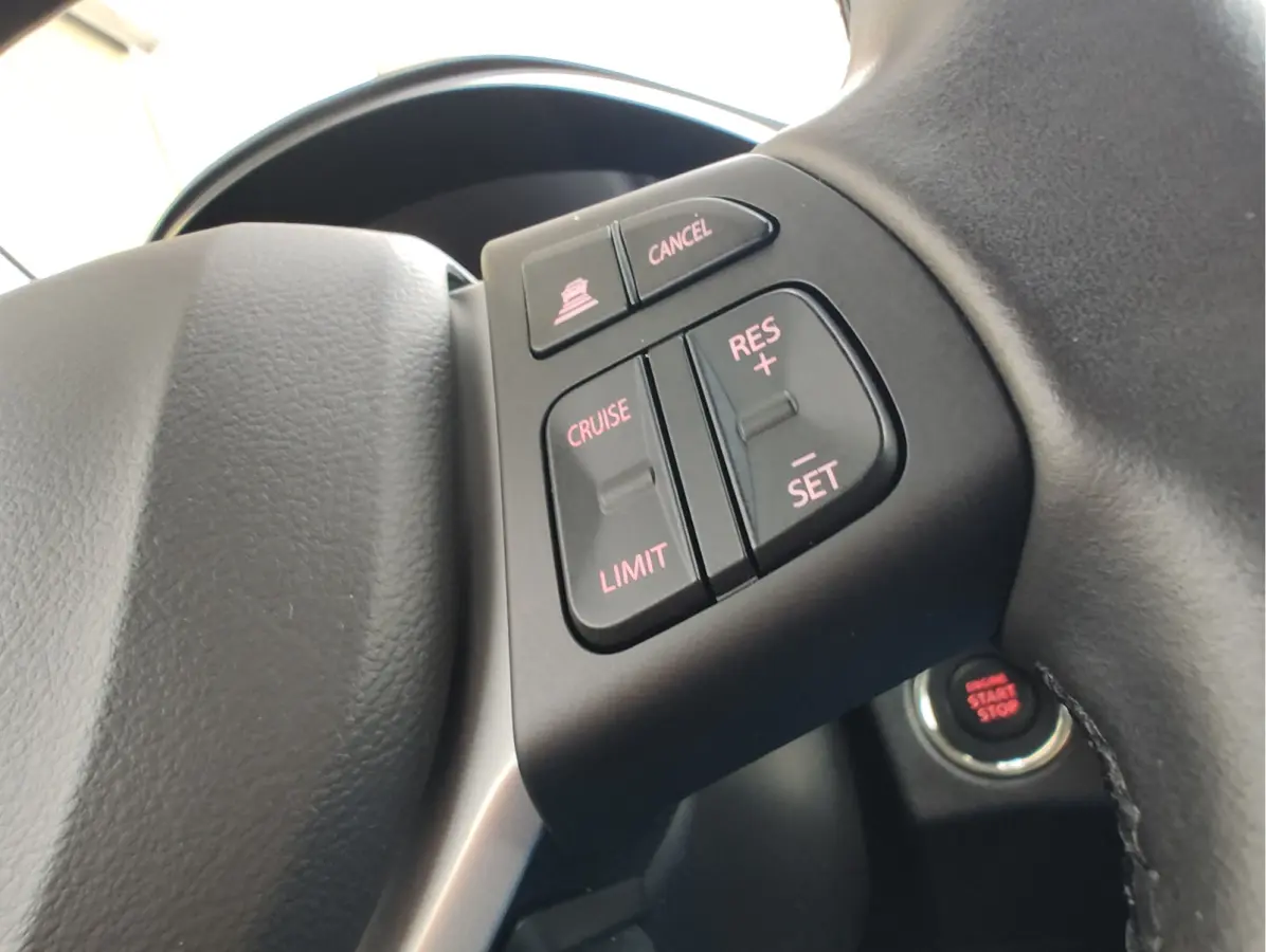1.4 BOOSTERJET STYLE SMART HYBRID 4-seizoenenbanden | 360 Camera | Stoelverwarming