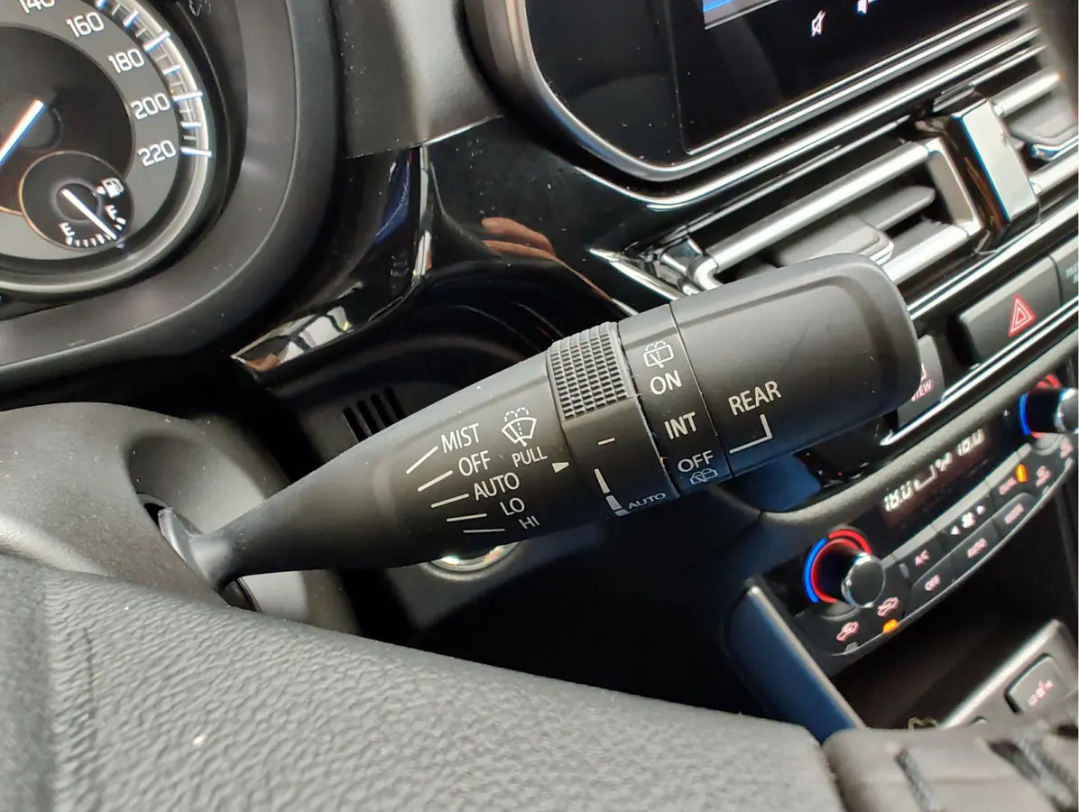 1.4 BOOSTERJET STYLE SMART HYBRID 4-seizoenenbanden | 360 Camera | Stoelverwarming