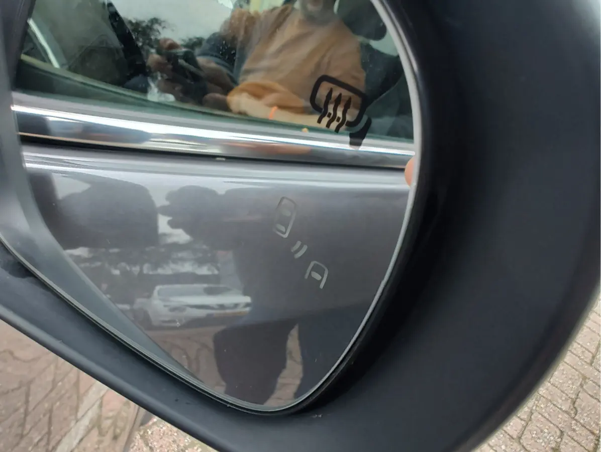 1.4 BOOSTERJET STYLE SMART HYBRID 4-seizoenenbanden | 360 Camera | Stoelverwarming