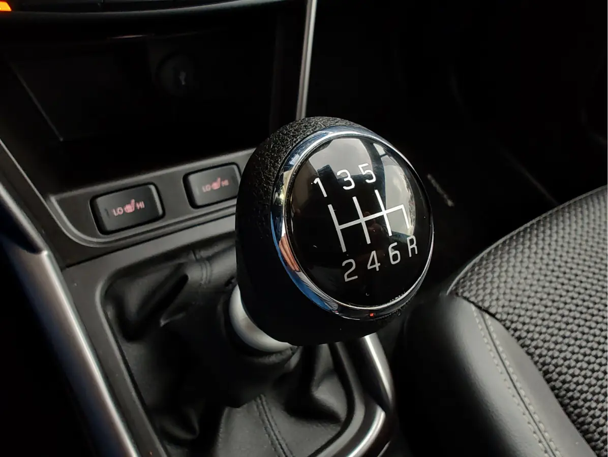 1.4 BOOSTERJET STYLE SMART HYBRID 4-seizoenenbanden | 360 Camera | Stoelverwarming