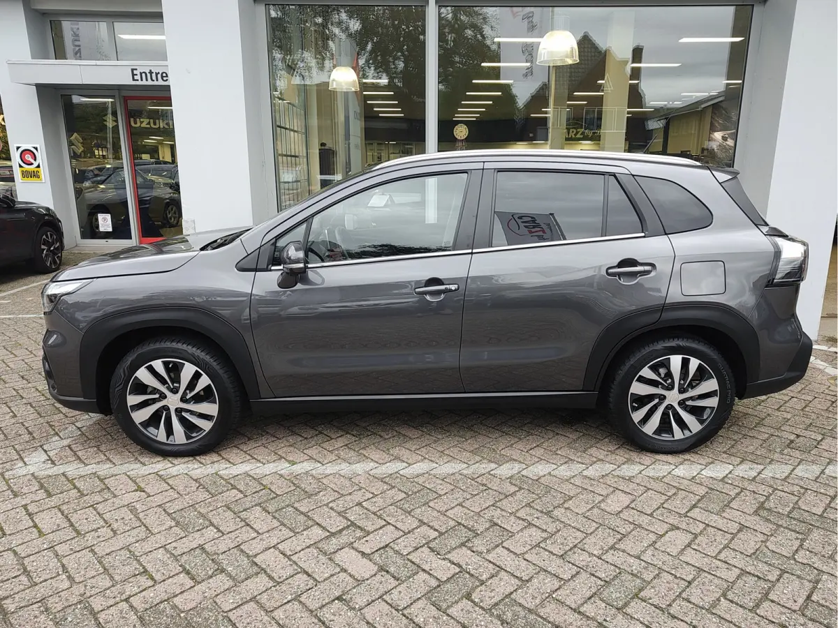 1.4 BOOSTERJET STYLE SMART HYBRID 4-seizoenenbanden | 360 Camera | Stoelverwarming
