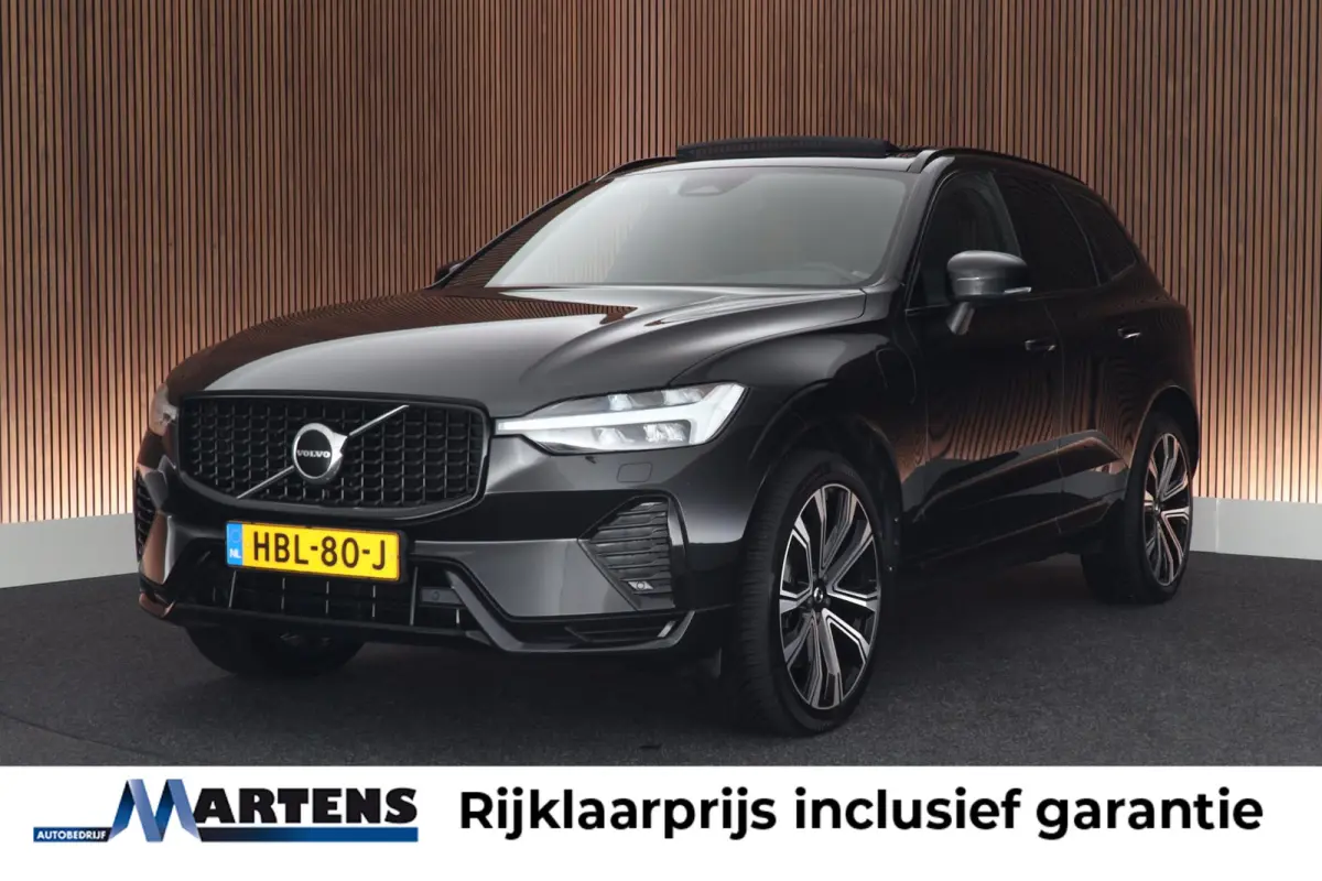 2.0 T6 Plug-in hybrid AWD Plus Dark Trekhaak Camera Memory Keyless Panoramadak Navigatie
