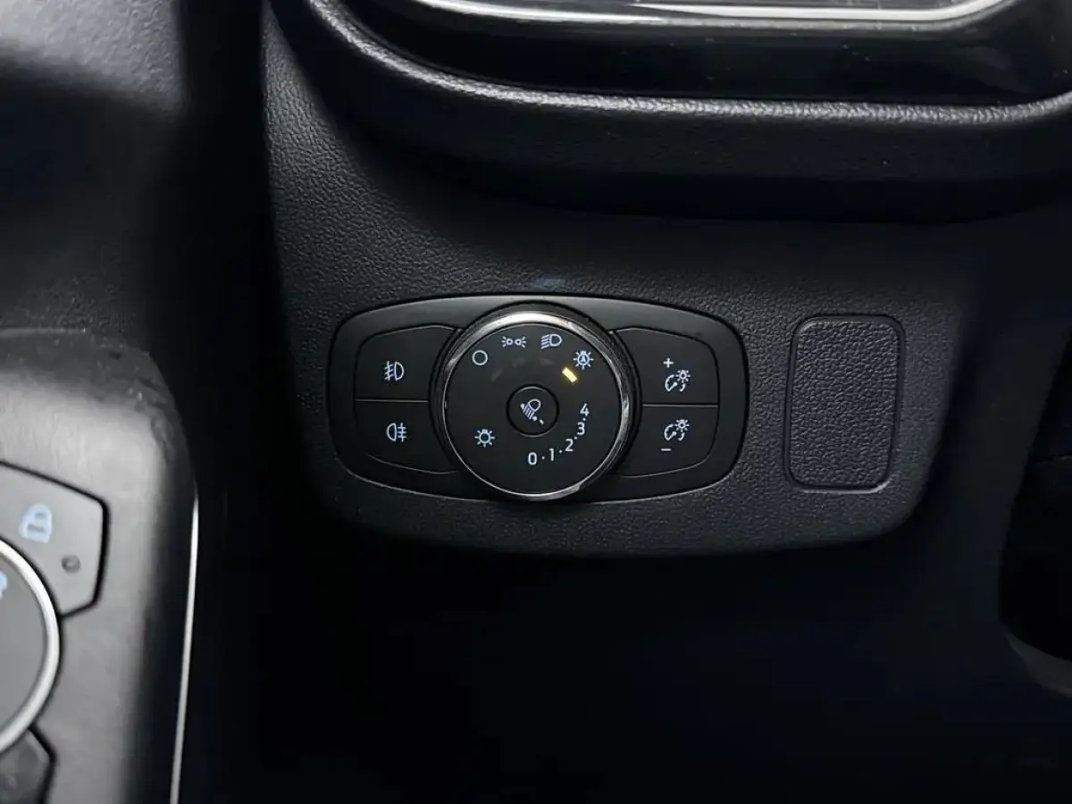 1.0 EcoBoost ST-Line / Incl BTW / Carplay