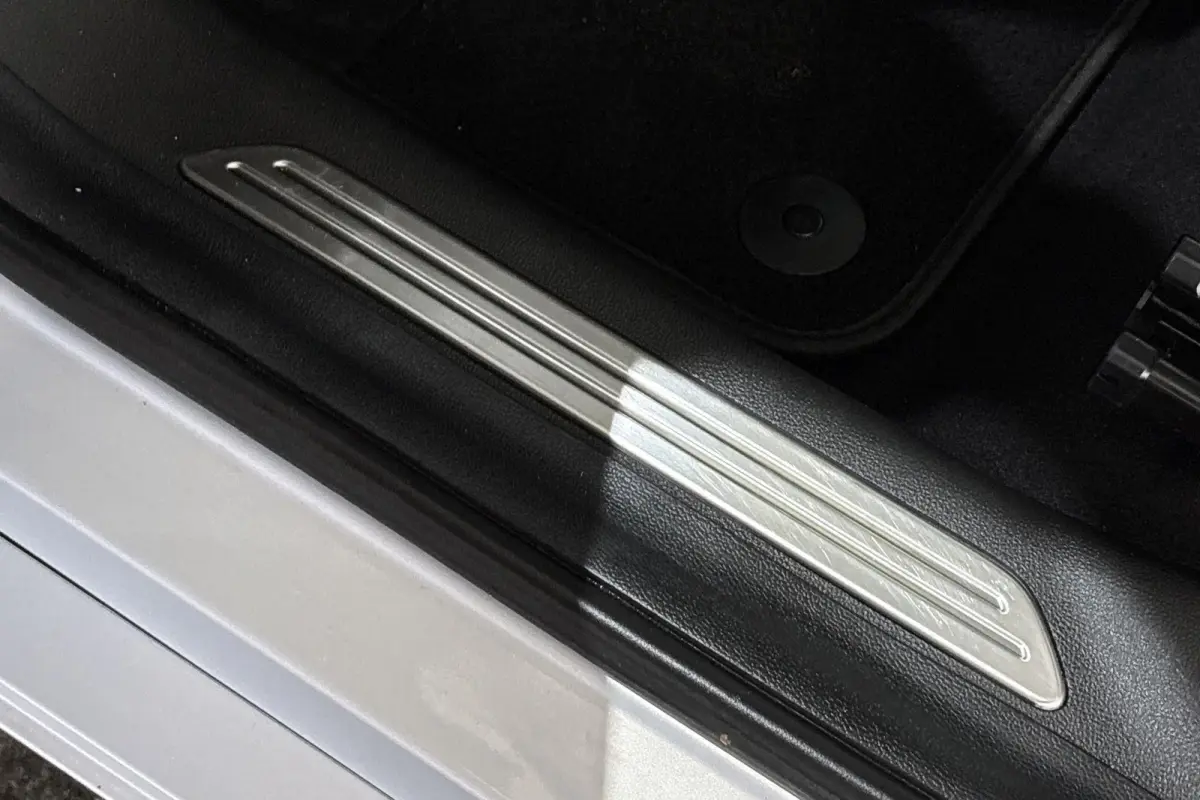 La Prima 42 kWh Pano Leder Stoelverwarming JBL Camera Apple CarPlay