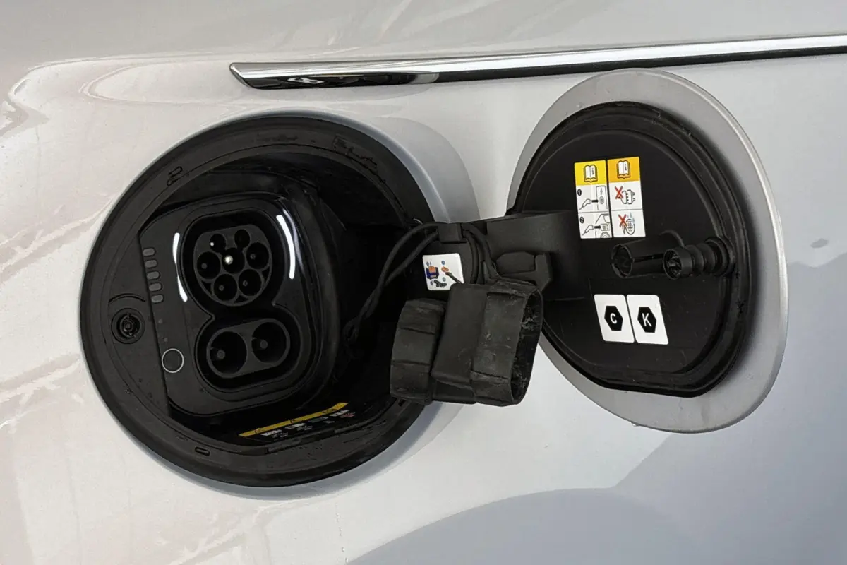 La Prima 42 kWh Pano Leder Stoelverwarming JBL Camera Apple CarPlay