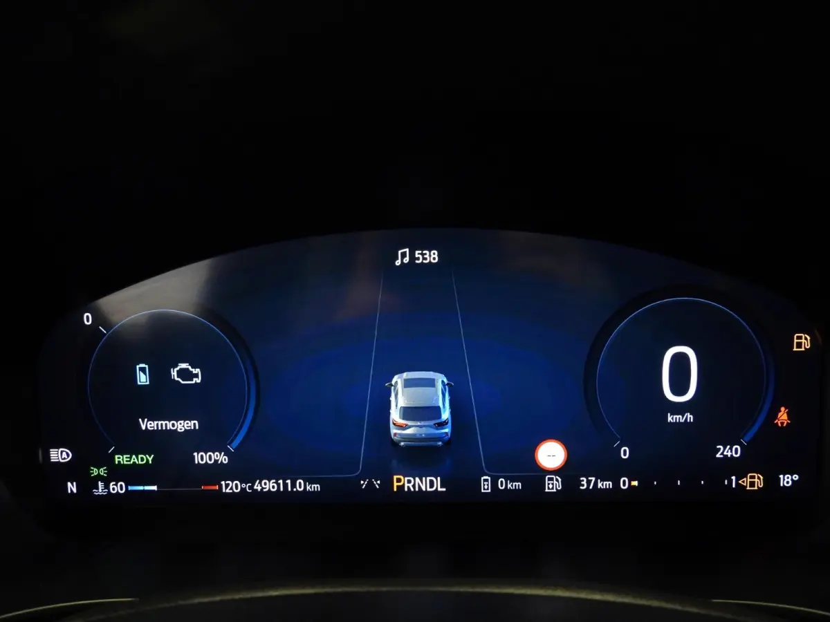 2.5 PHEV Plug-In Active NAVI/CAMERA/LED/HEAD-UP/18"LMV!