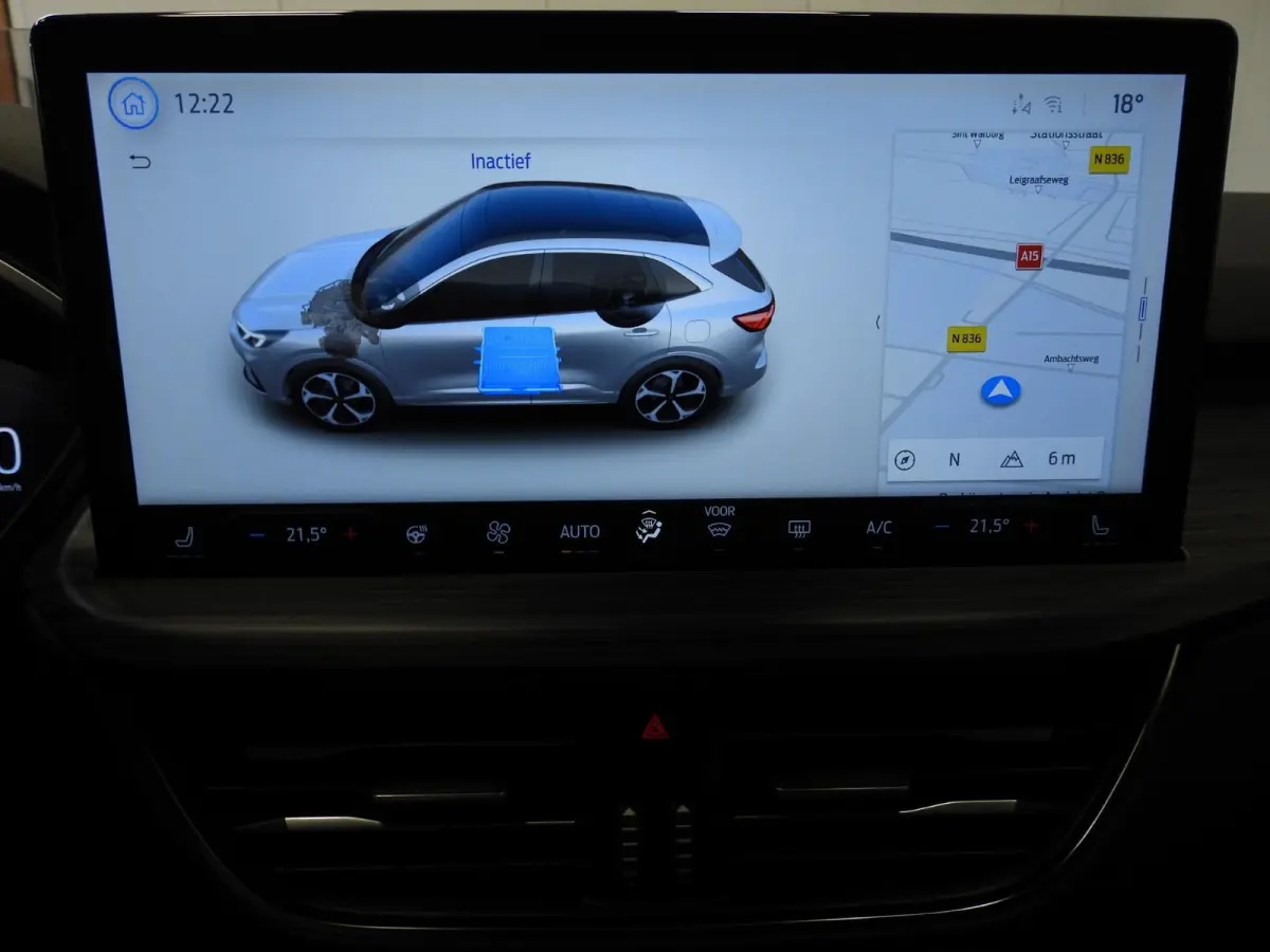 2.5 PHEV Plug-In Active NAVI/CAMERA/LED/HEAD-UP/18"LMV!