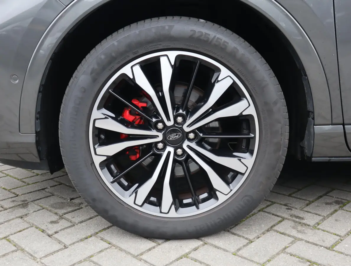 2.5 PHEV ST-Line | Stoel, Stuur en Voorruitverwarming Adaptieve Cruise | Blind Spot | Led Koplampen | HUD