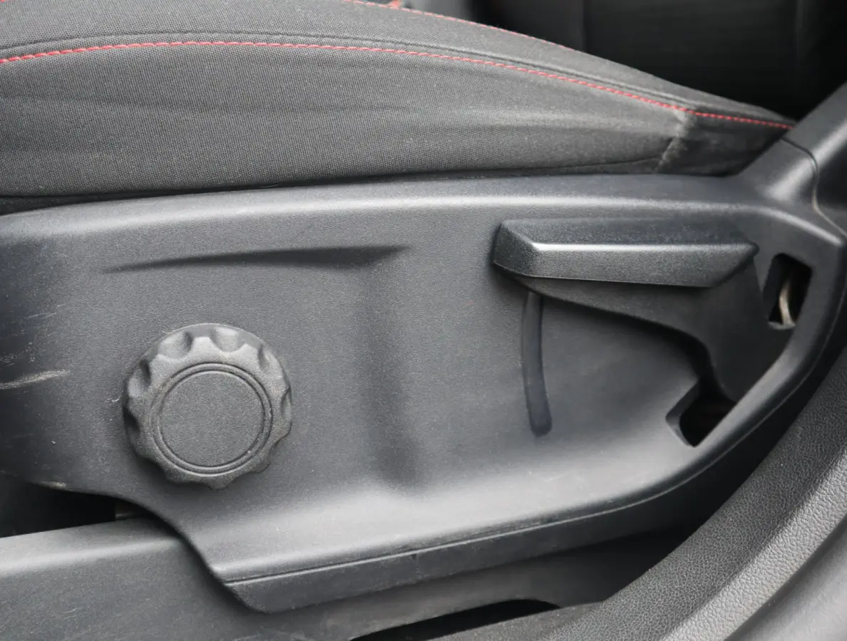 2.5 PHEV ST-Line | Stoel, Stuur en Voorruitverwarming Adaptieve Cruise | Blind Spot | Led Koplampen | HUD