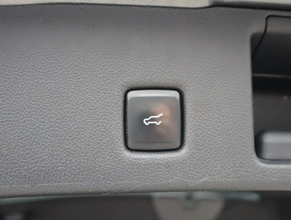 2.5 PHEV ST-Line | Stoel, Stuur en Voorruitverwarming Adaptieve Cruise | Blind Spot | Led Koplampen | HUD