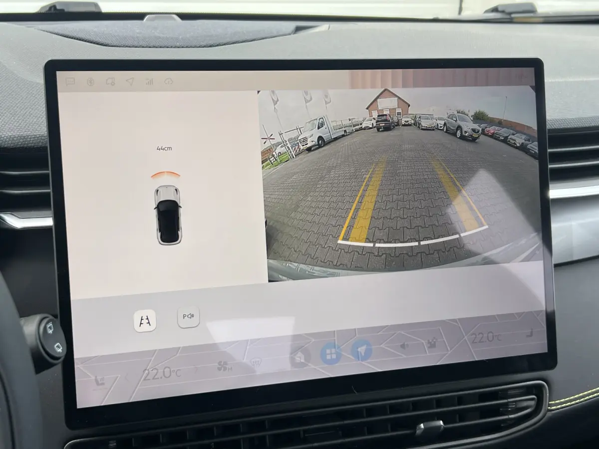 1.5 Core | Mineral Green | Virtual Cockpit | ACC | Carplay