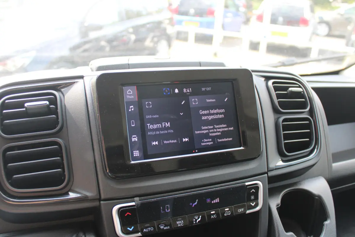 33 2.2 MultiJet 140PK L3H2 | NIEUWE BUS! BPM VRIJ! | ACHTERUITRIJ CAMERA | APPLE CARPLAY/ANDROID AUTO | 3-ZITS | CRUISE CONTROL | CLIMATE CONTROL | DAB+ RADIO | DIGITALE COCKPIT |