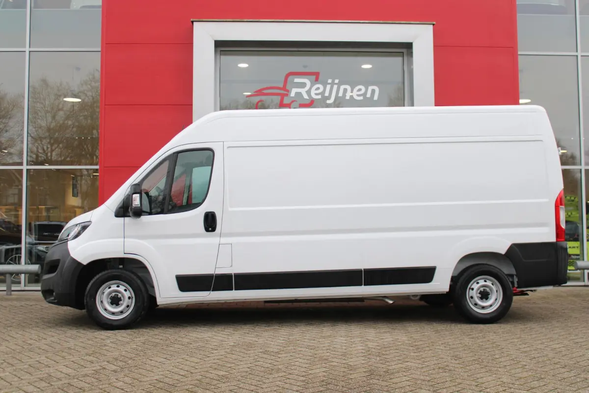 33 2.2 MultiJet 140PK L3H2 | NIEUWE BUS! BPM VRIJ! | ACHTERUITRIJ CAMERA | APPLE CARPLAY/ANDROID AUTO | 3-ZITS | CRUISE CONTROL | CLIMATE CONTROL | DAB+ RADIO | DIGITALE COCKPIT |