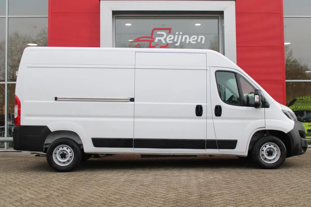 33 2.2 MultiJet 140PK L3H2 | NIEUWE BUS! BPM VRIJ! | ACHTERUITRIJ CAMERA | APPLE CARPLAY/ANDROID AUTO | 3-ZITS | CRUISE CONTROL | CLIMATE CONTROL | DAB+ RADIO | DIGITALE COCKPIT |