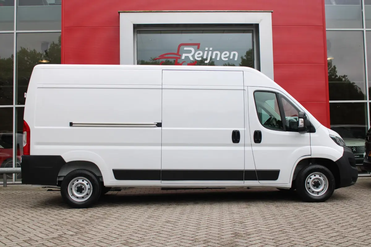 33 2.2 MultiJet 140PK L3H2 | NIEUWE BUS! BPM VRIJ! | ACHTERUITRIJ CAMERA | APPLE CARPLAY/ANDROID AUTO | 3-ZITS | CRUISE CONTROL | CLIMATE CONTROL | DAB+ RADIO | DIGITALE COCKPIT |