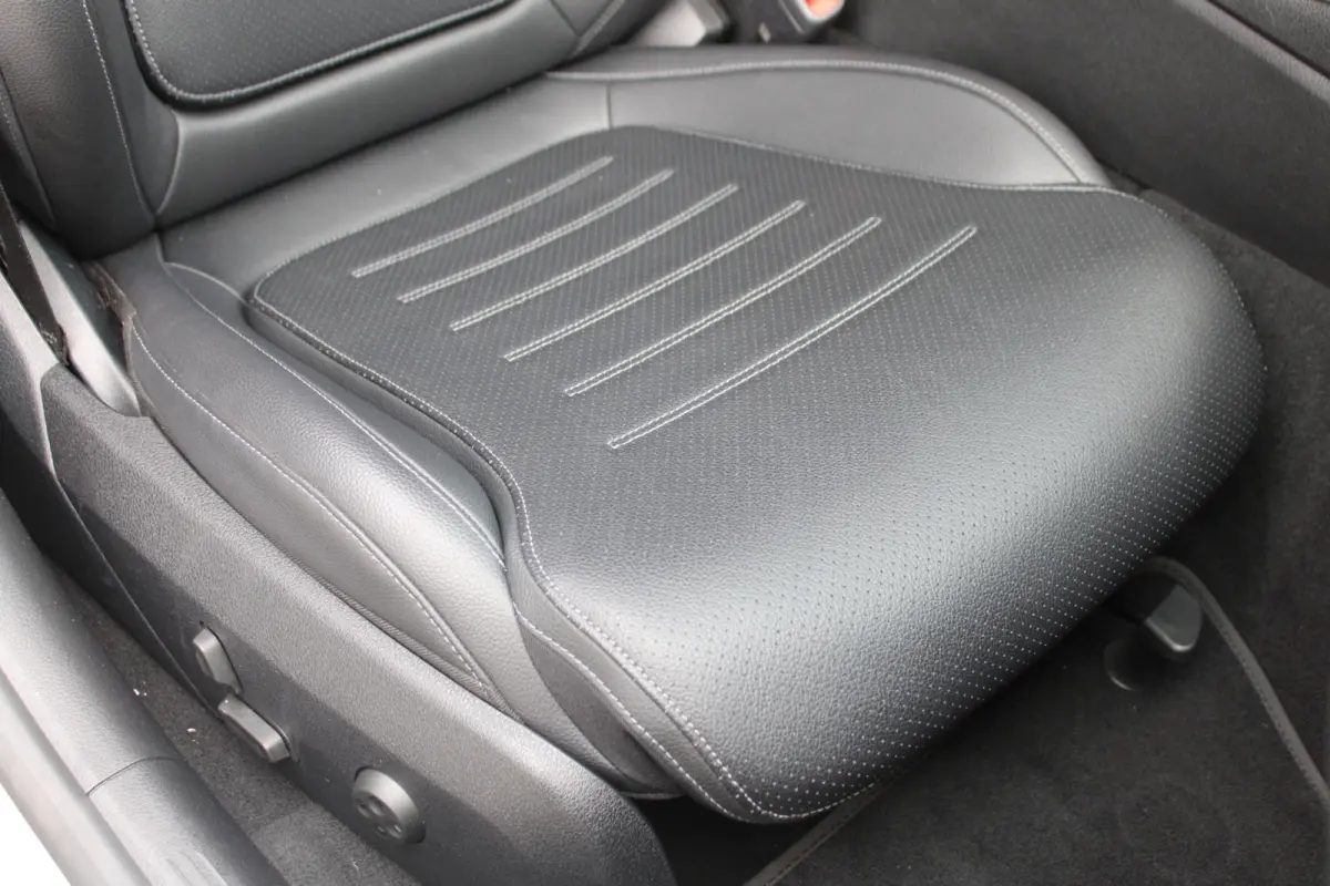 180 AMG LINE NIGHT PAKKET LEDER CARPLAY CAMERA <<NL-AUTO>>