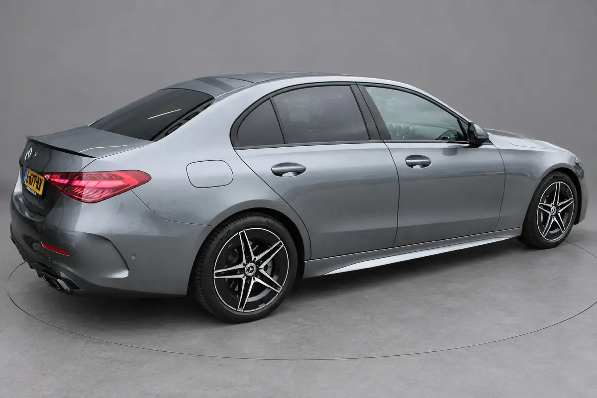 180 AMG LINE NIGHT PAKKET LEDER CARPLAY CAMERA <<NL-AUTO>>
