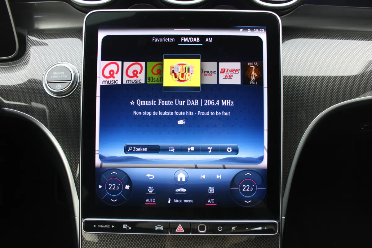 180 AMG LINE NIGHT PAKKET LEDER CARPLAY CAMERA <<NL-AUTO>>