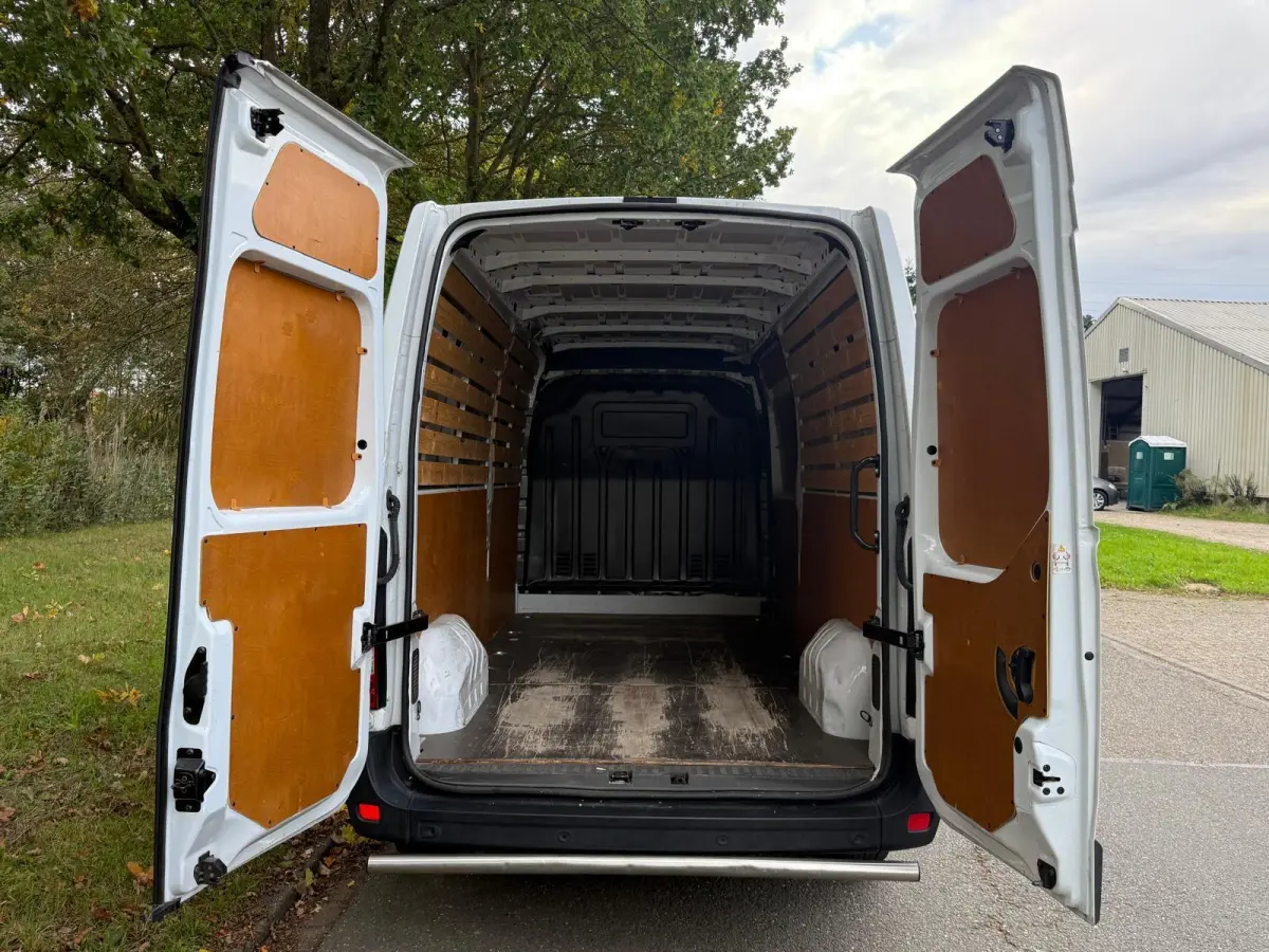 bestel T35 2.3 dCi 135 L3H2 Comfort|EXCL.BTW|Rijklaar!|Camera|PDC|3-Zits|Cruise