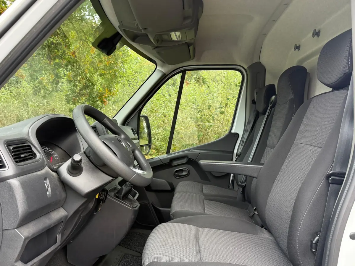 bestel T35 2.3 dCi 135 L3H2 Comfort|EXCL.BTW|Rijklaar!|Camera|PDC|3-Zits|Cruise