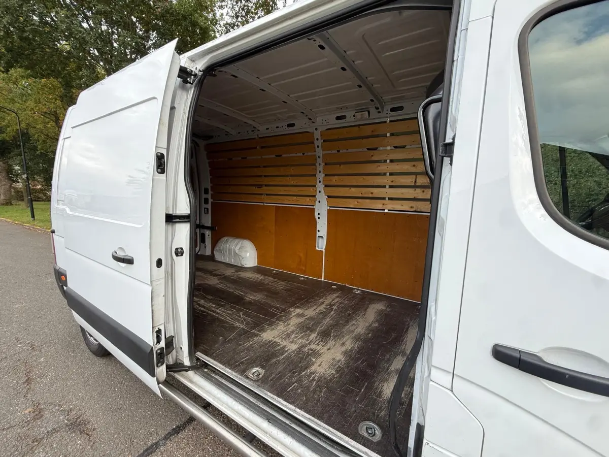 bestel T35 2.3 dCi 135 L3H2 Comfort|EXCL.BTW|Rijklaar!|Camera|PDC|3-Zits|Cruise