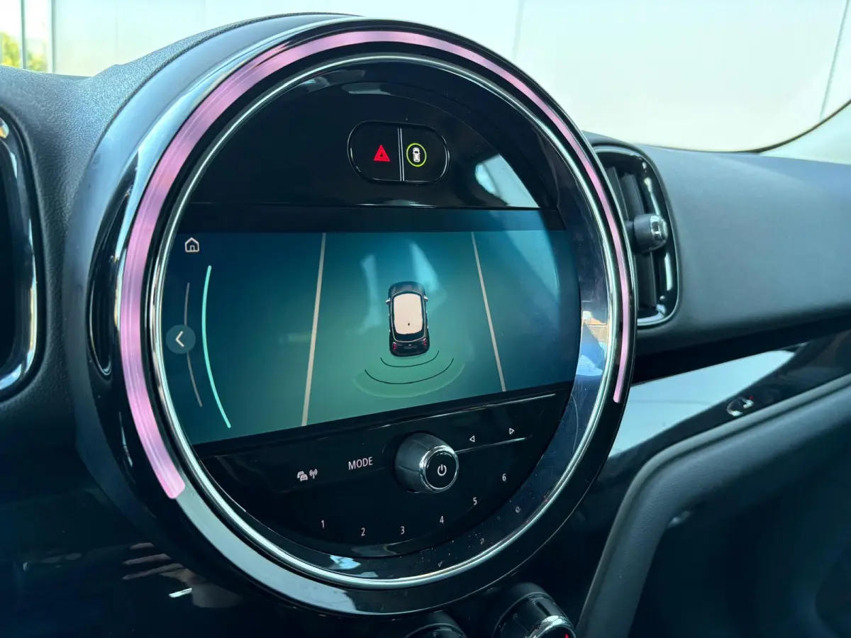 1.5 PHEV 221PK Cooper S E ALL4 Navigatie/Carplay-Android-auto/Parkeerhulp