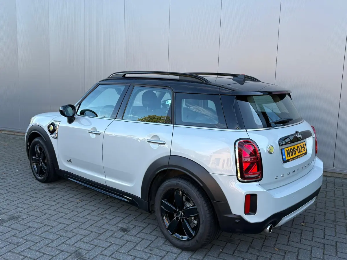 1.5 PHEV 221PK Cooper S E ALL4 Navigatie/Carplay-Android-auto/Parkeerhulp