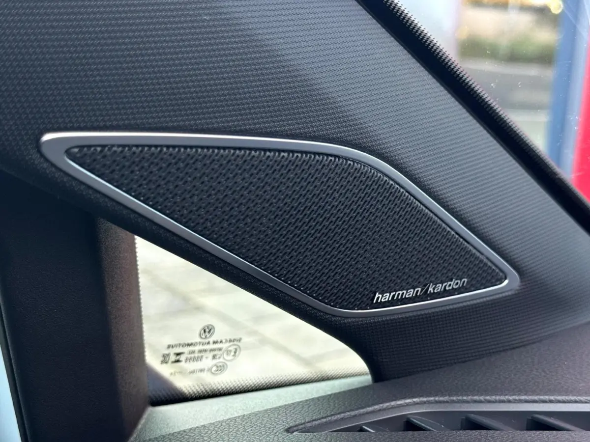 2.0 TSI GTI Vol ! | Panorama | IQ-Lights | H/K | Head-UP | Camera | Carplay | BTW |