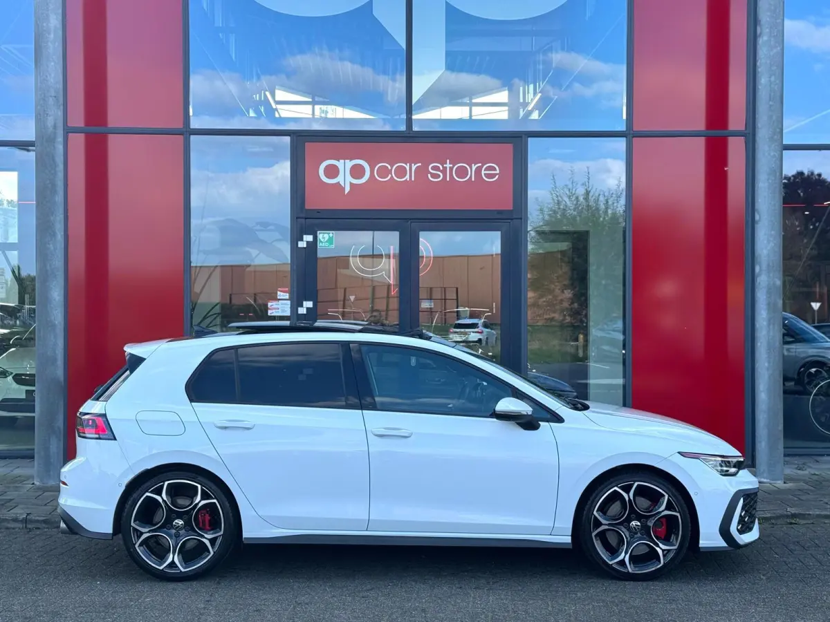 2.0 TSI GTI Vol ! | Panorama | IQ-Lights | H/K | Head-UP | Camera | Carplay | BTW |