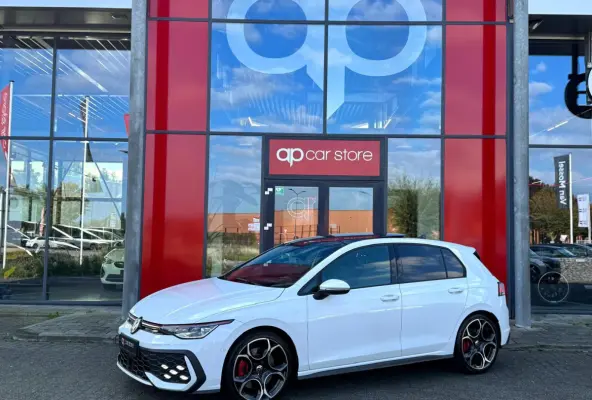 2.0 TSI GTI Vol ! | Panorama | IQ-Lights | H/K | Head-UP | Camera | Carplay | BTW |