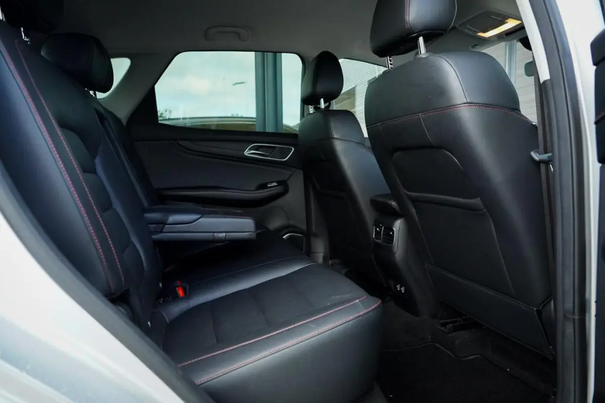 1.5 TGDI Edition1 Plug-in Hybrid / Trekhaak / Incl BTW / Carplay / Leder