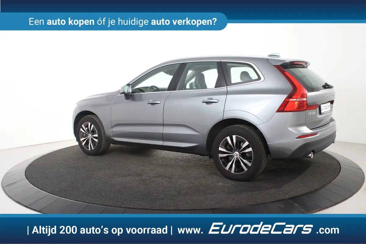 2.0 B4 Momentum *1ste Eigenaar*Leer*Panoramadak*Trekhaak*