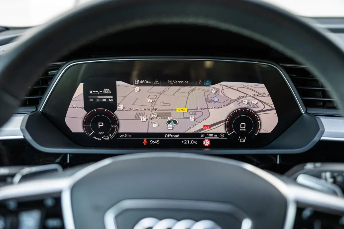 55 408pk quattro S edition 115 kWh | 22'' velgen | Luchtvering | Apple Carplay/Android Auto