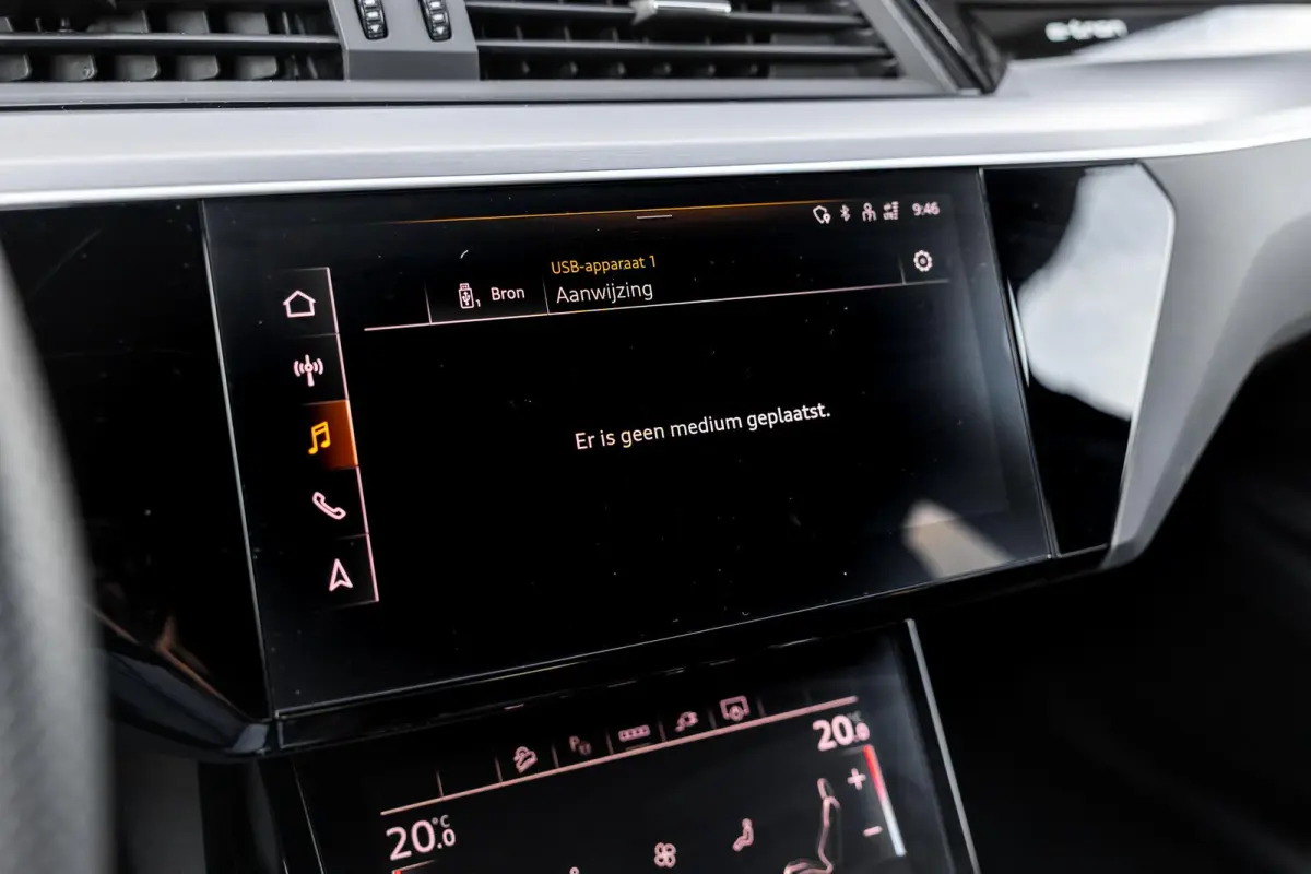 55 408pk quattro S edition 115 kWh | 22'' velgen | Luchtvering | Apple Carplay/Android Auto