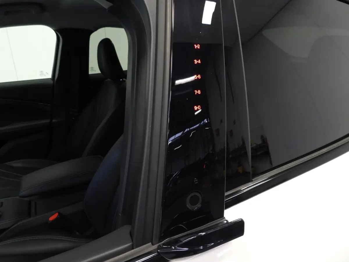 RWD 75 kWh LEER/NAVI/360CAM/LED/B&O/18"LMV!