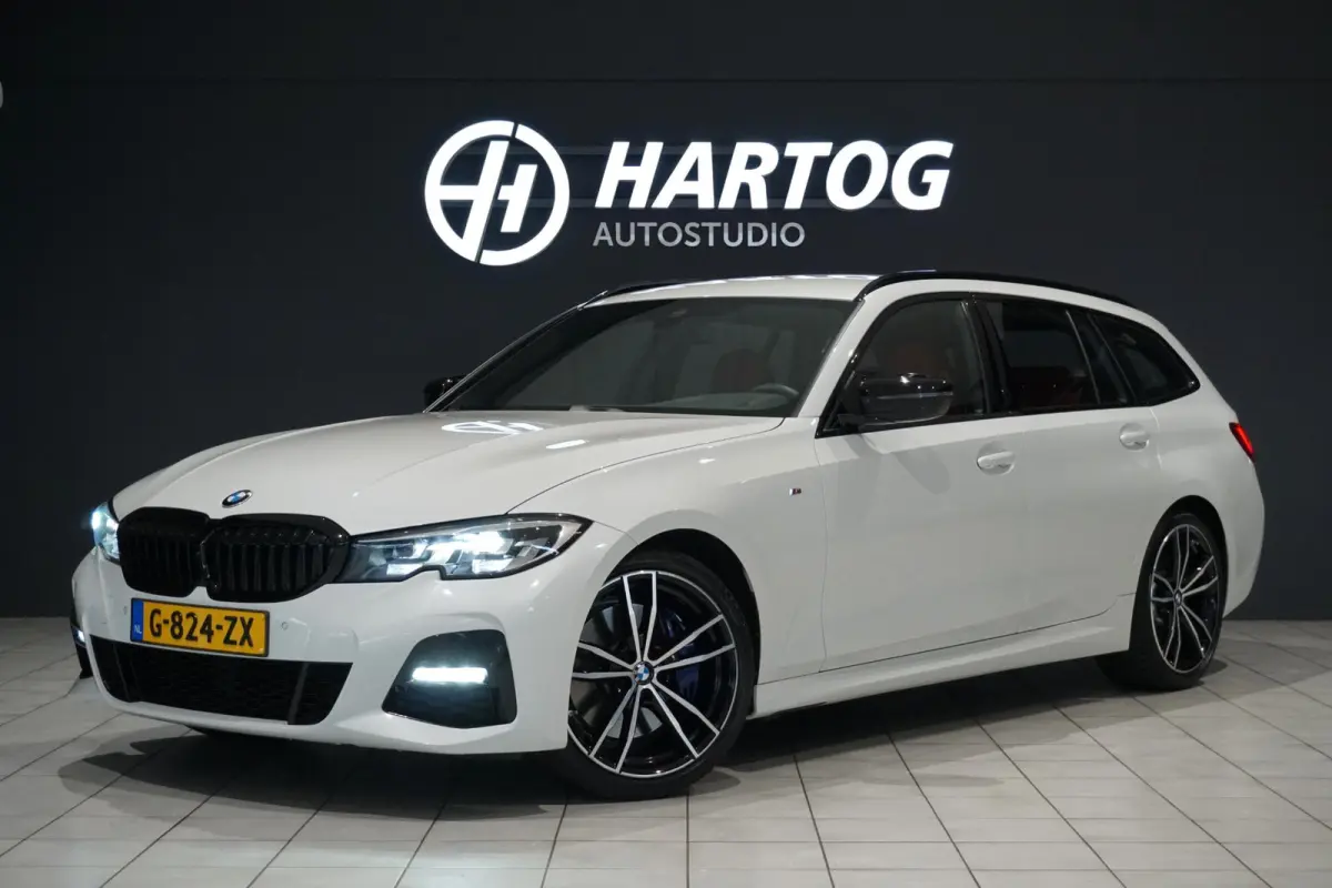 330i High Executive Edition M + INDIVIDUAL LEDER / MINERALWEISS METALLIC / M-PERFORMANCE