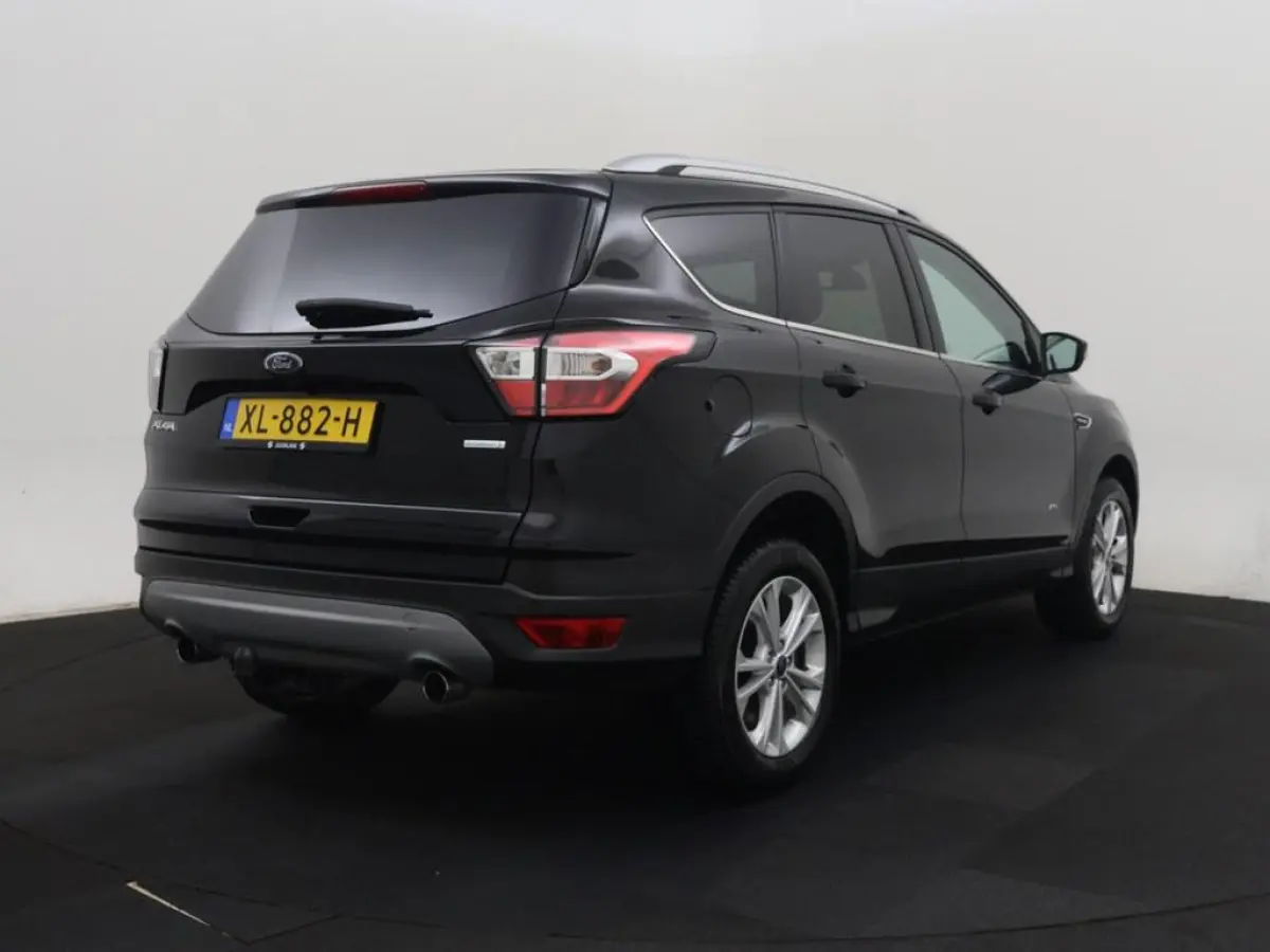 1.5 EcoBoost 182pk AWD Titanium Trekhaak/Camera/ 4S.Banden/H.Leder/1850kg.Trekgewicht