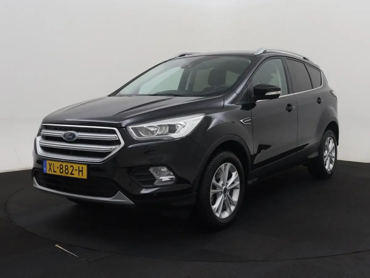 1.5 EcoBoost 182pk AWD Titanium Trekhaak/Camera/ 4S.Banden/H.Leder/1850kg.Trekgewicht