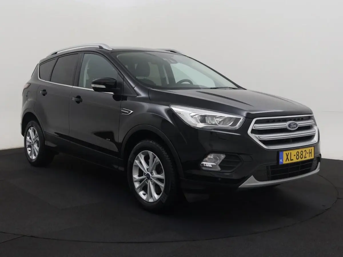 1.5 EcoBoost 182pk AWD Titanium Trekhaak/Camera/ 4S.Banden/H.Leder/1850kg.Trekgewicht
