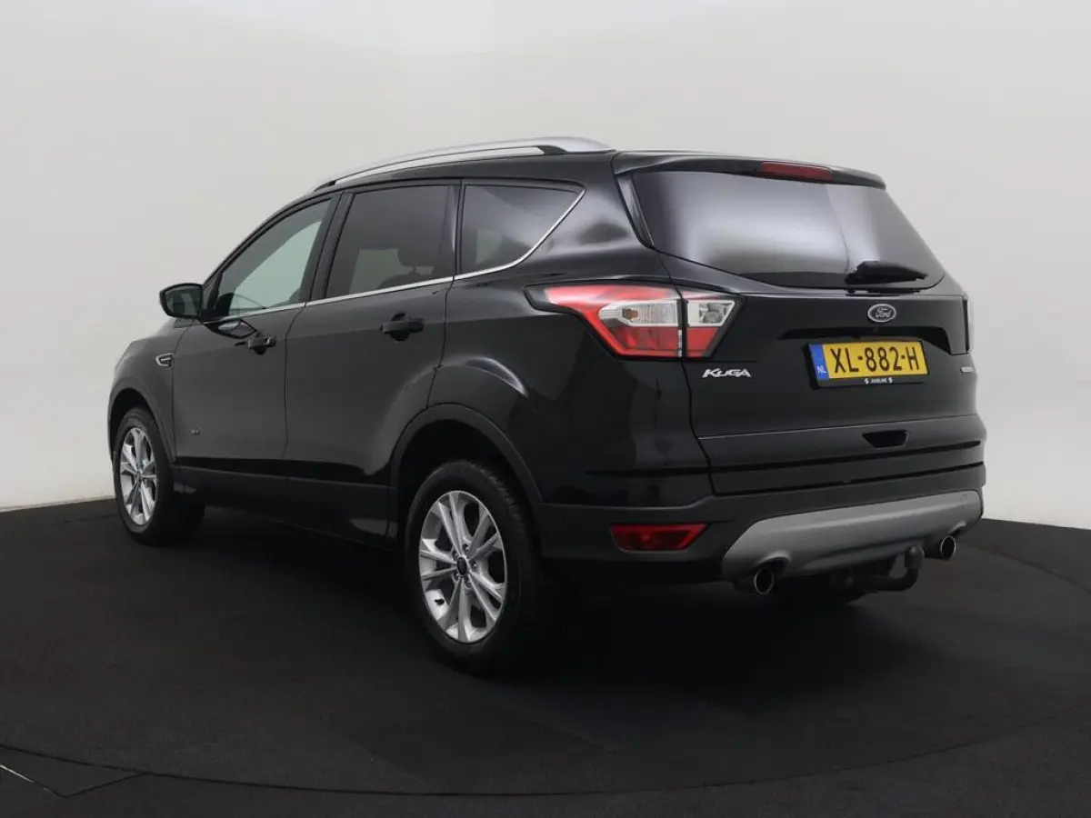1.5 EcoBoost 182pk AWD Titanium Trekhaak/Camera/ 4S.Banden/H.Leder/1850kg.Trekgewicht