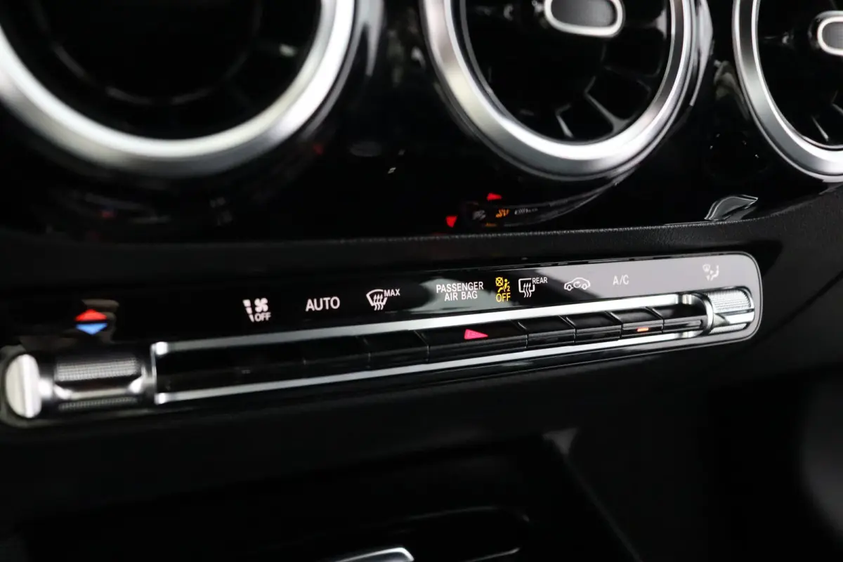 180 Business Solution | Apple Carplay/Android Auto | trekhaak |