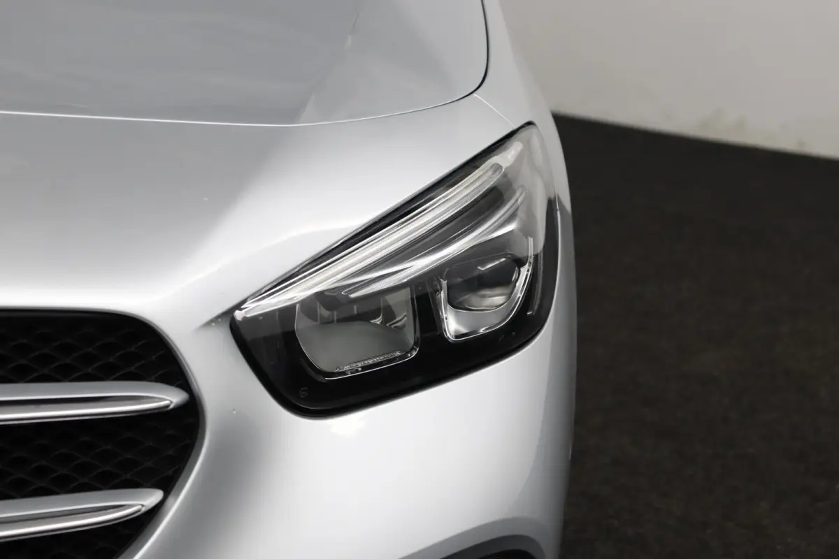 180 Business Solution | Apple Carplay/Android Auto | trekhaak |