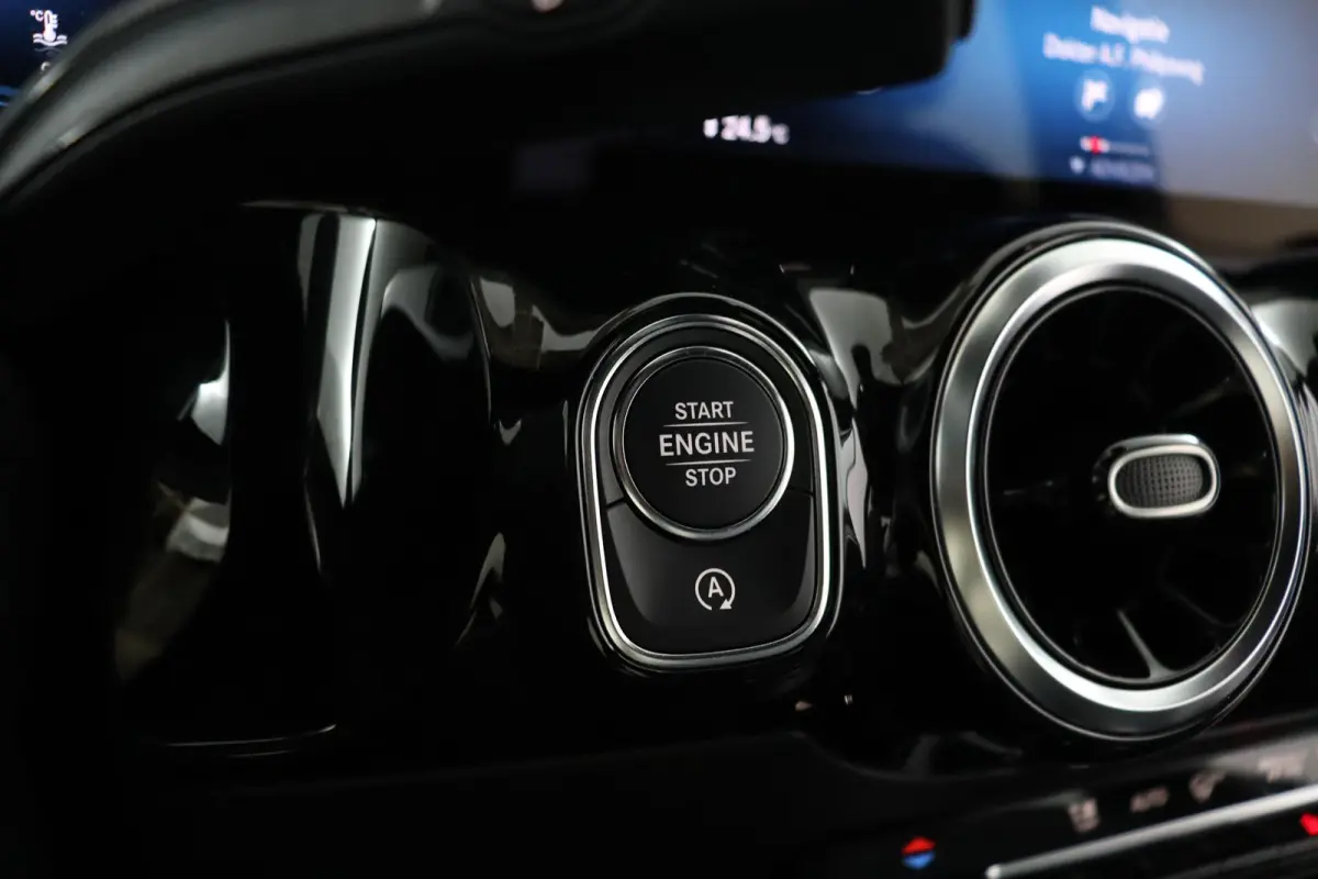 180 Business Solution | Apple Carplay/Android Auto | trekhaak |