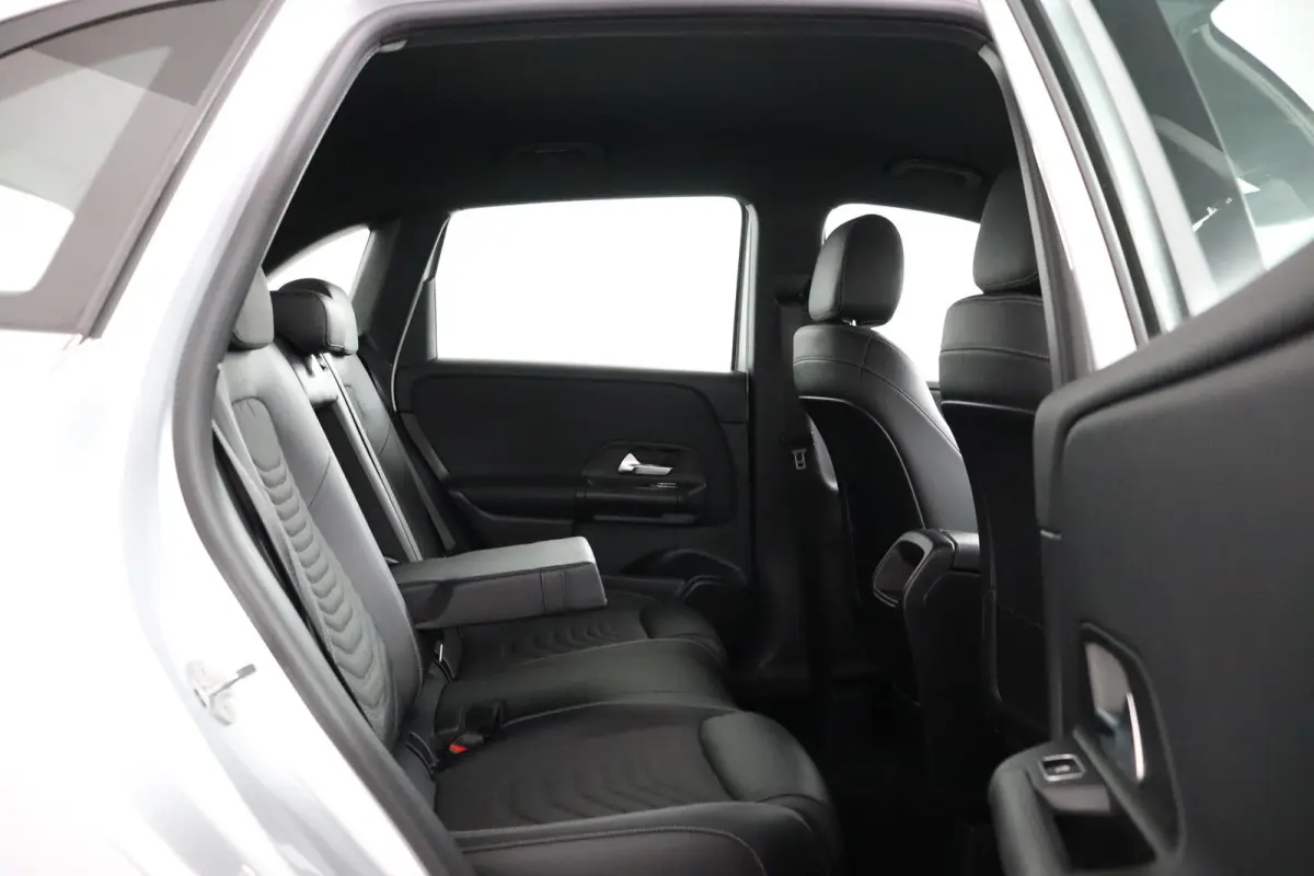180 Business Solution | Apple Carplay/Android Auto | trekhaak |