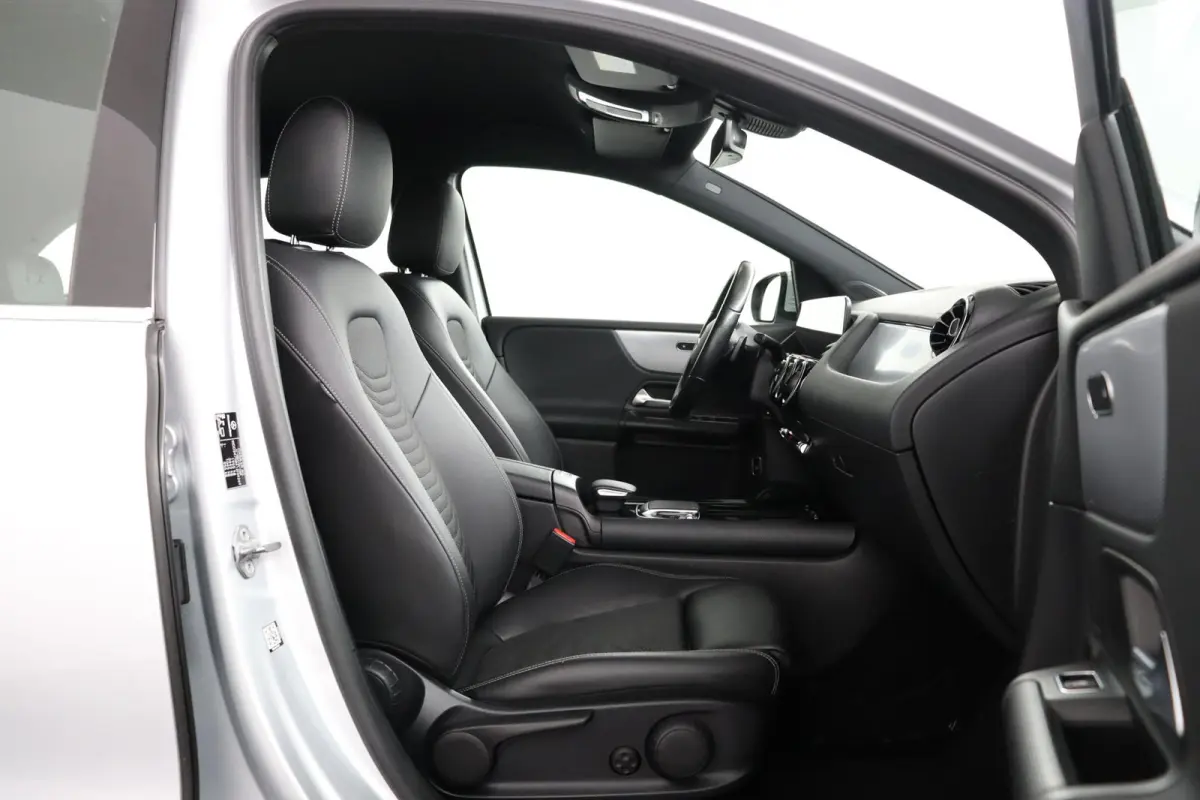 180 Business Solution | Apple Carplay/Android Auto | trekhaak |