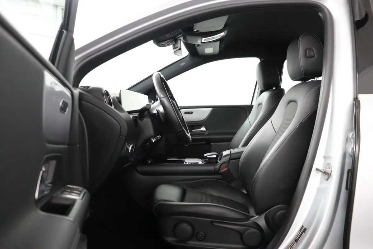 180 Business Solution | Apple Carplay/Android Auto | trekhaak |